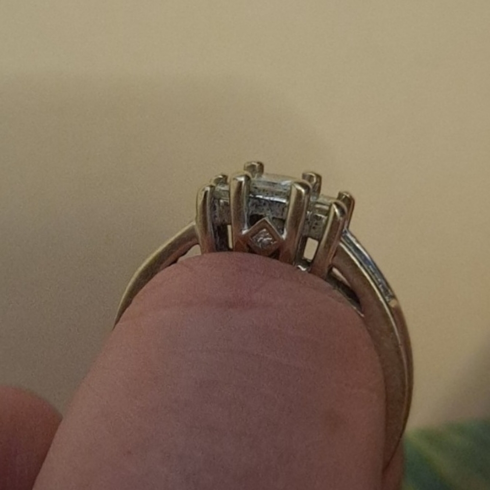 Kay Jewelers Engagement Ring 1/2 carat - Picture 8 of 9